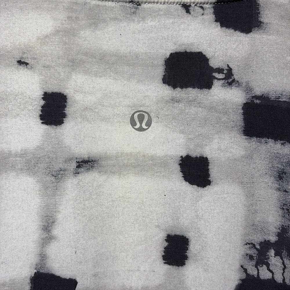 32. Lululemon White Patterned Jacket - image 3